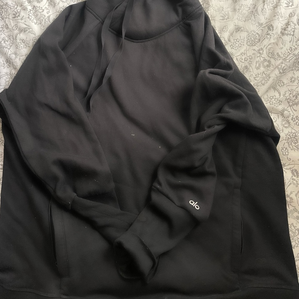 ALO BLACL FLEECE LINED HOODIE SIZE S